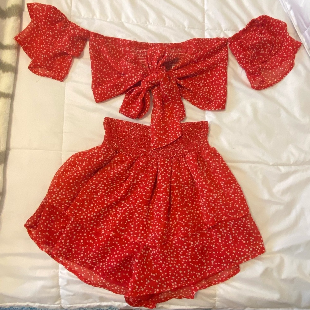 Beginning Boutique Red Patterned Set - image 3